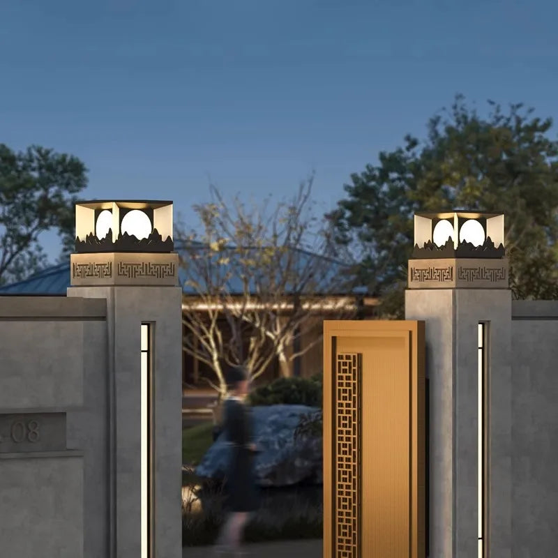 Modern Steet Pillar Chapiter Light For Outdoor Garden Path